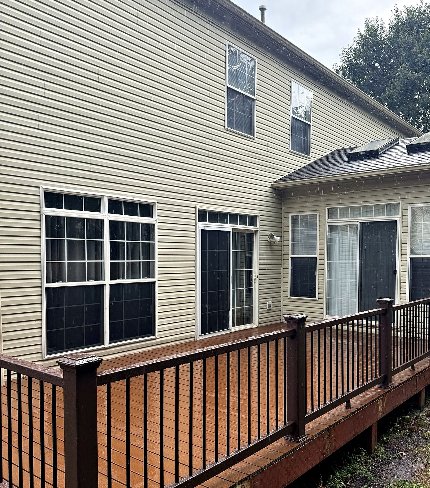 Composite deck